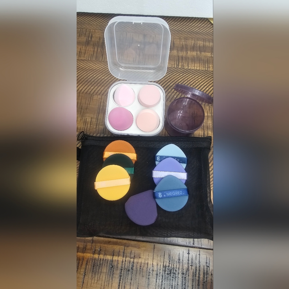 New‎ Makeup Beauty Blender/ Sponge Set  Of 11- Multicolor With Storage Cases